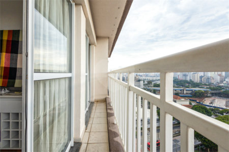 Praticidade e Localização Estratégica no Brás: Apartamento de 32 m² para Venda!