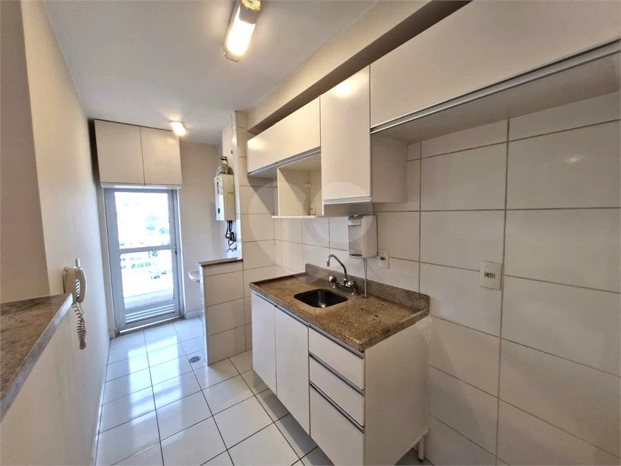 Apartamento a venda com 2 quartos no Jardim Marajoara