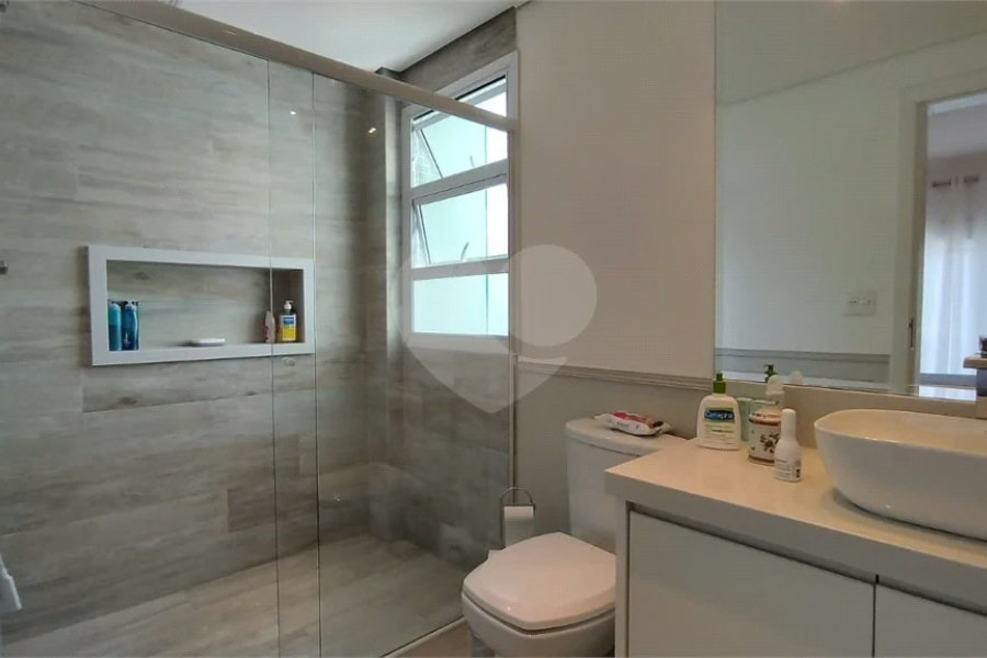 Apartamento à venda com 4 quartos, sendo 2 suítes,  em Riviera de São Lourenço, Bertioga, SP