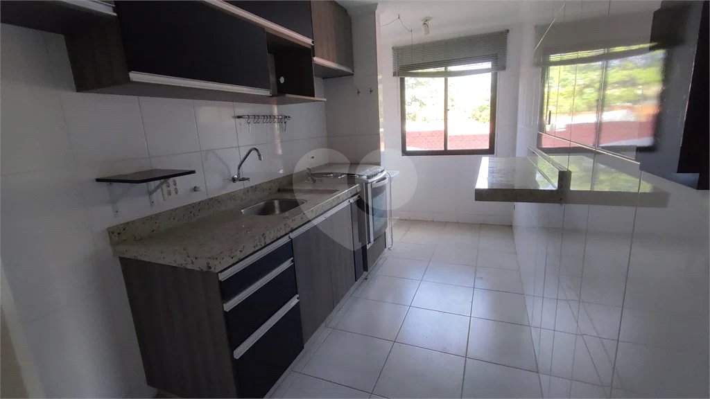 Apartamento à venda no Edifício Amarante no Bairro Jaraguá em Piracicaba - SP.