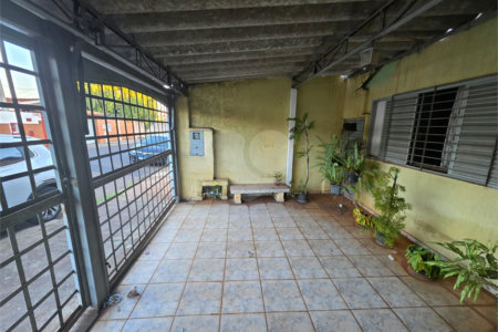Casa para reforma terreno de 300 m²
