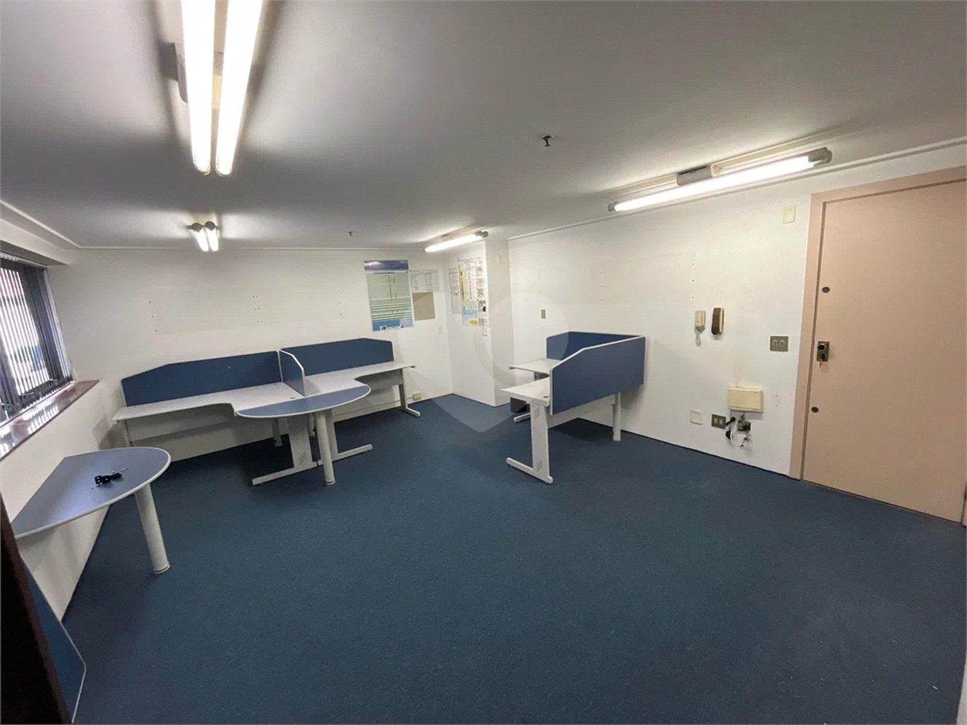 Sala comercial de 28 m² à venda em Higienópolis