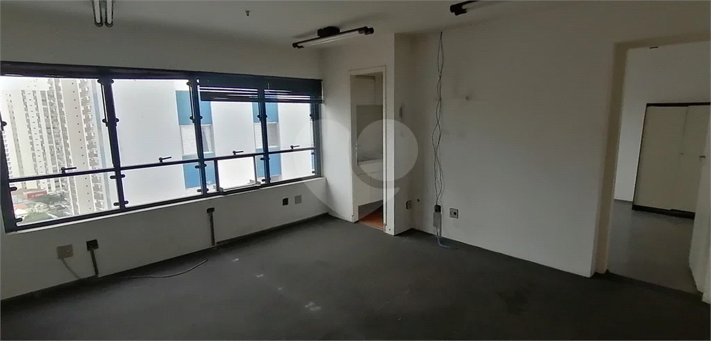 SALA COMERCIAL PARA LOCAÇÃO COM 57m2 NA VILA MARIANA/METRÔ