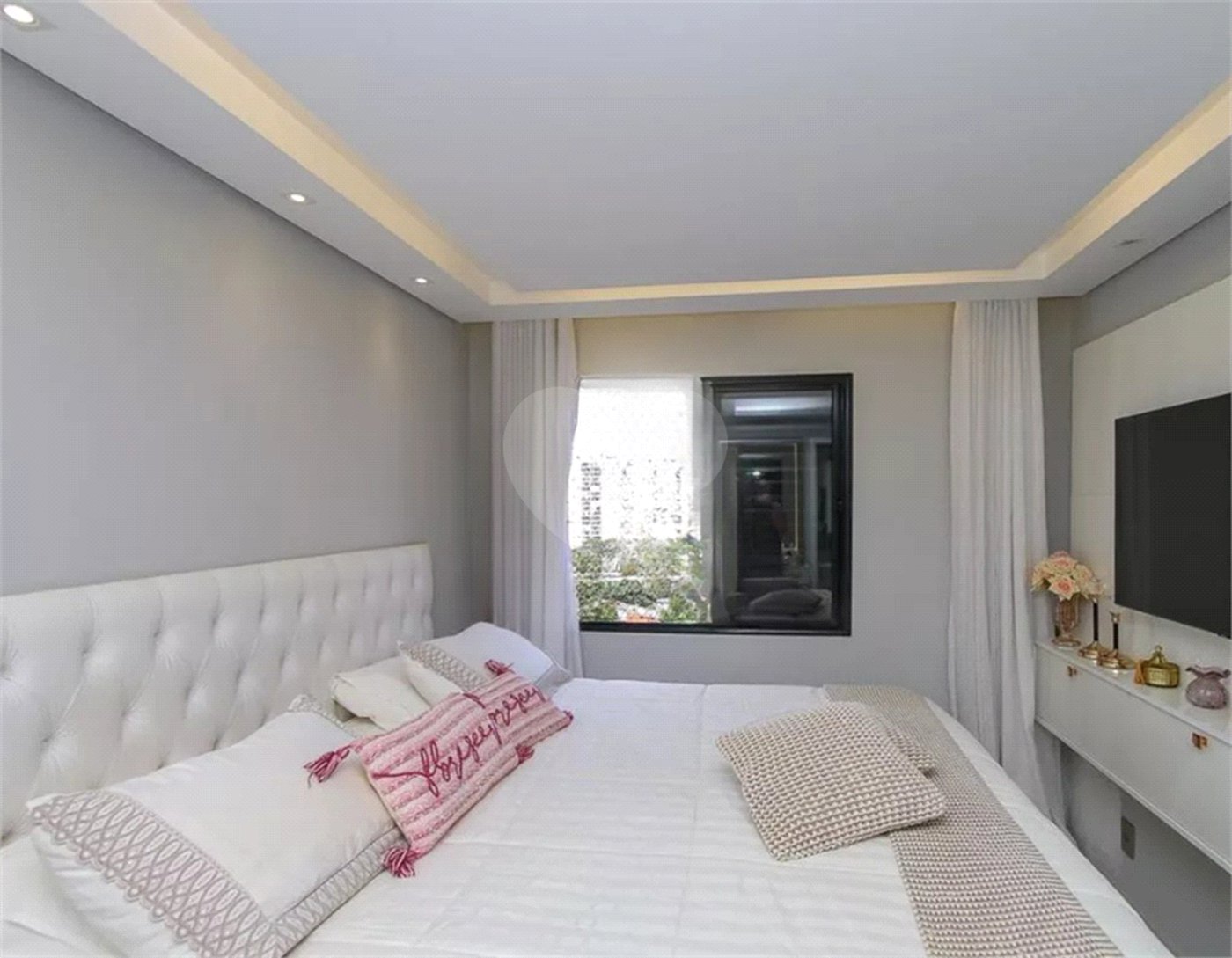 Apartamento reformado a venda no Alto da Boa Vista