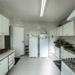 Apartamento à venda com 5 quartos, sendo 3 suítes,  em Riviera de São Lourenço, Bertioga, SP