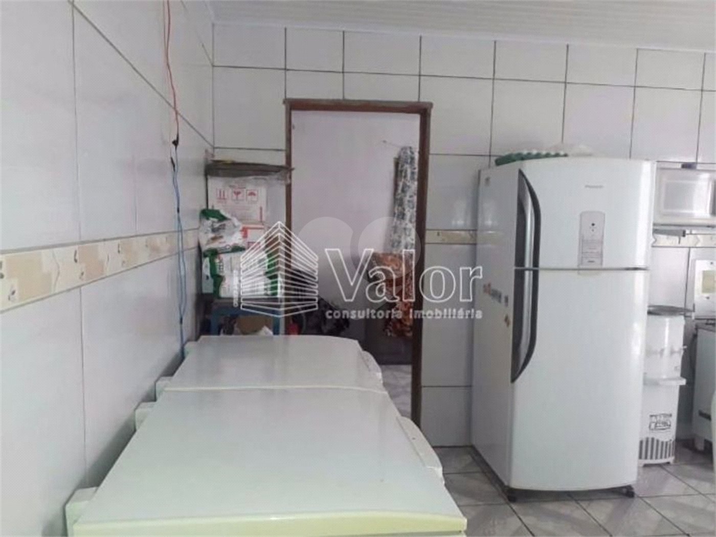 Casa térrea à venda com salão comercial