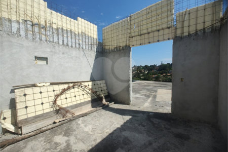 Terreno 810 metros à venda em Atibaia com projeto aprovado exclusivo de alto padrão com construção inacabada