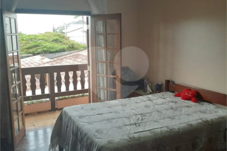 Casa com 4 dorms, Jardim Paulista, Atibaia