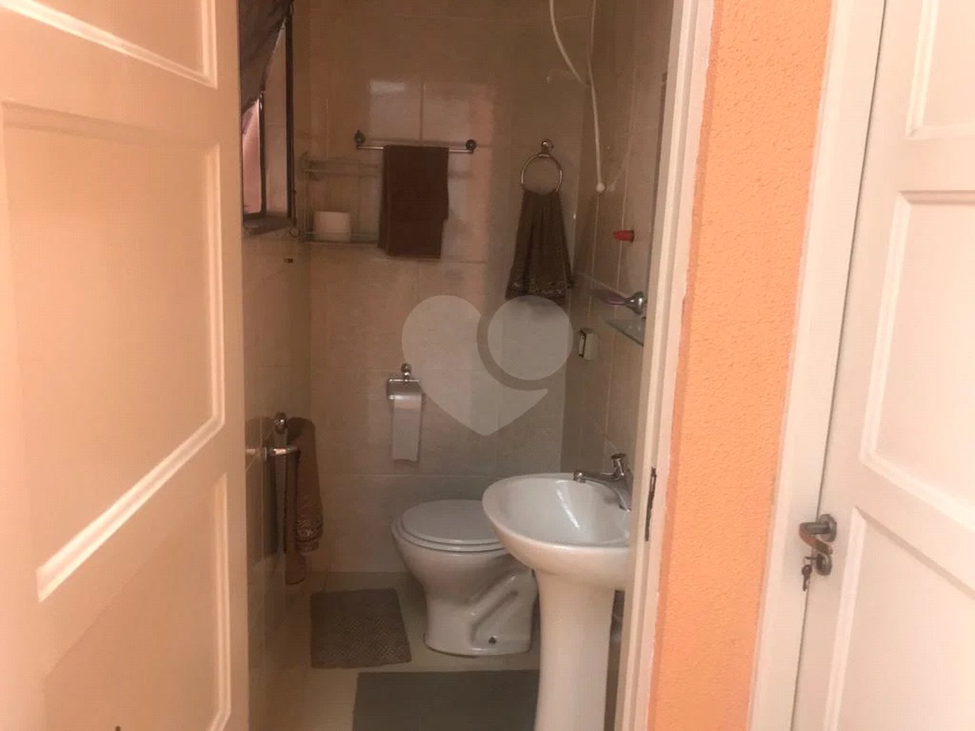 Casa à venda com 5 quartos, sendo 3 suítes, em Alto da Lapa, São Paulo, SP