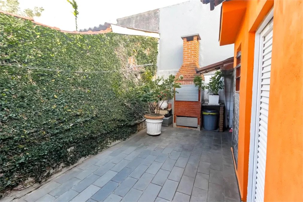 Casa à venda com 6 quartos, sendo 1 suíte, em Morumbi, São Paulo - SP