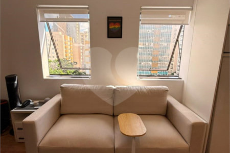 Apartamento à venda com 1 dormitório 29m 1 vaga na Consolação São Paulo