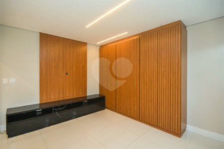 Apartamento à venda com 2 suítes em Itaim Bibi, São Paulo, SP