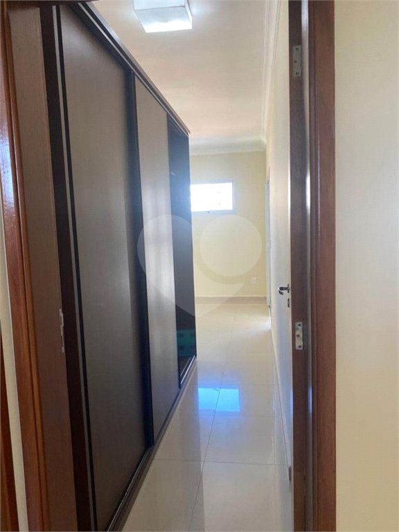 Apartamento para venda e locação no Edifício Residencial Oswaldo Ienco