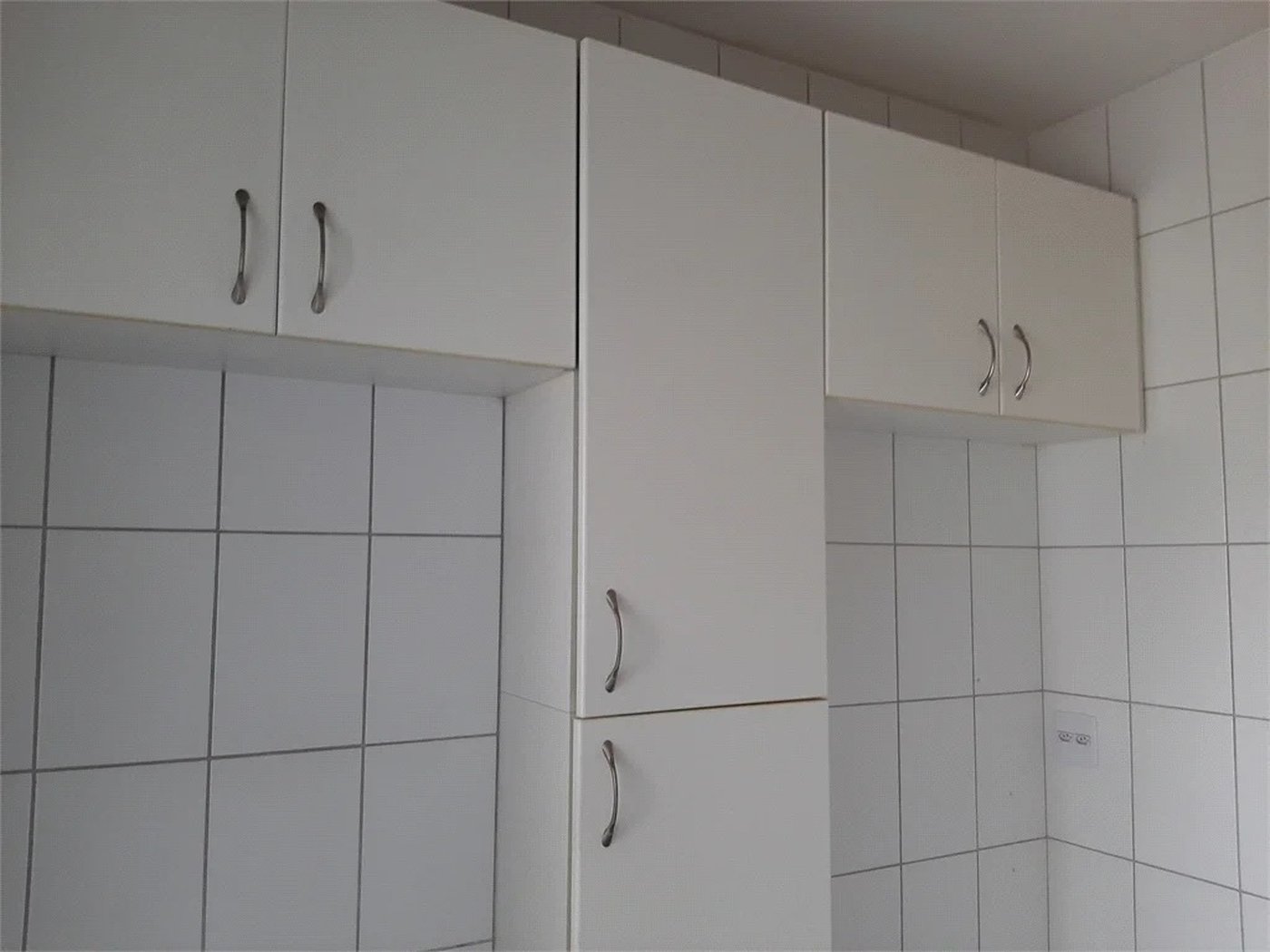 Apartamento à venda ou para alugar com 3 quartos, sendo 1 suíte, em Vila Suzana, São Paulo, SP
