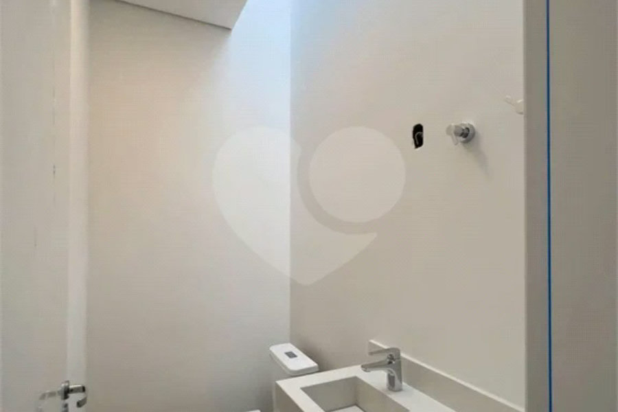 Belíssima casa à venda no Damha 2 de Piracicaba.