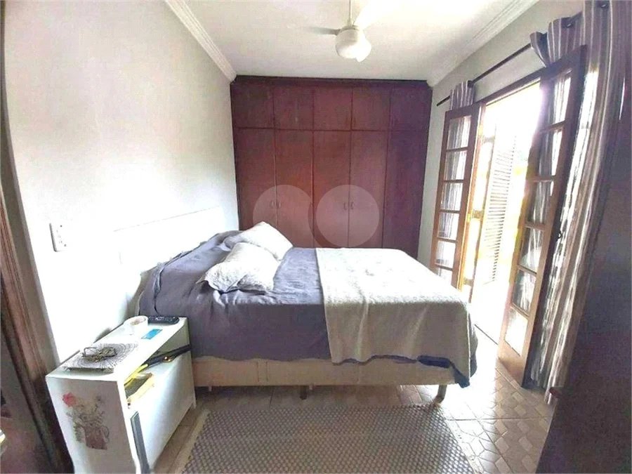 Casa à venda no Condomínio Vista Alegre Sede em Vinhedo/SP
