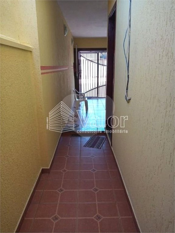 Casa Térrea com 2 dormitórios, sendo 1 suíte.