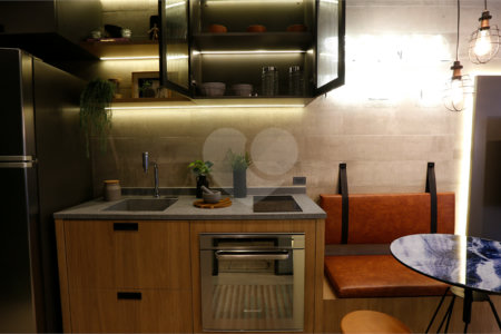 APARTAMENTO Á VENDA EM SP LUZ CENTRO