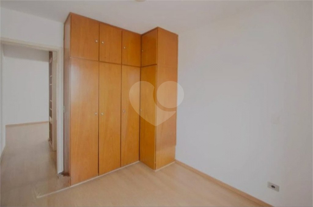 Apartamento para venda no Campo Belo 72m² com 02 dormitórios 1 vaga