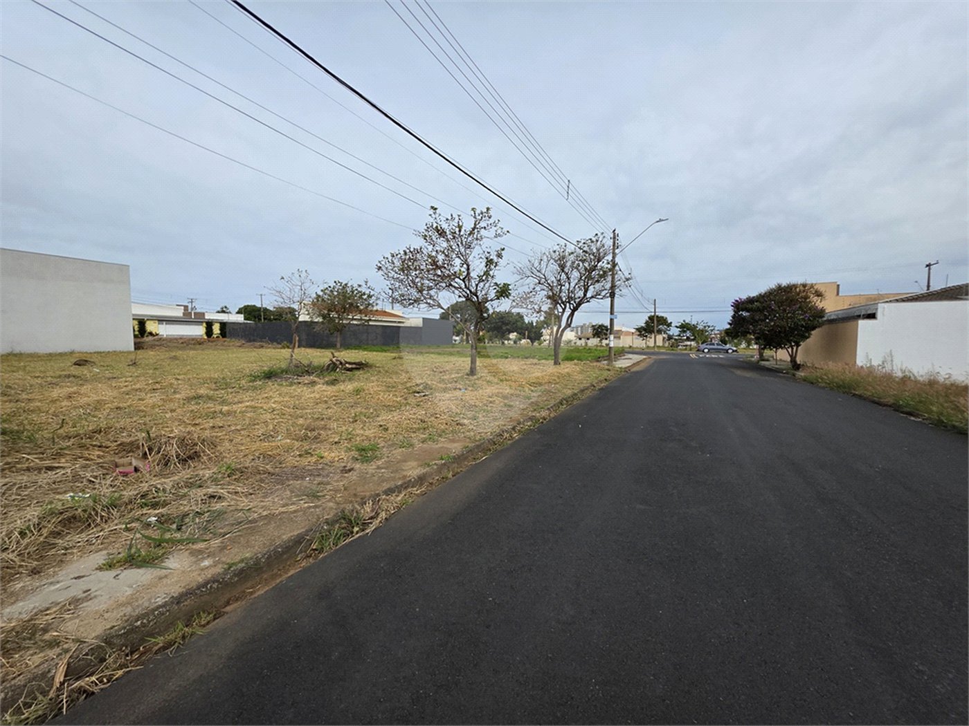 Terreno 12 X25, 300m² Jardim Decresci.