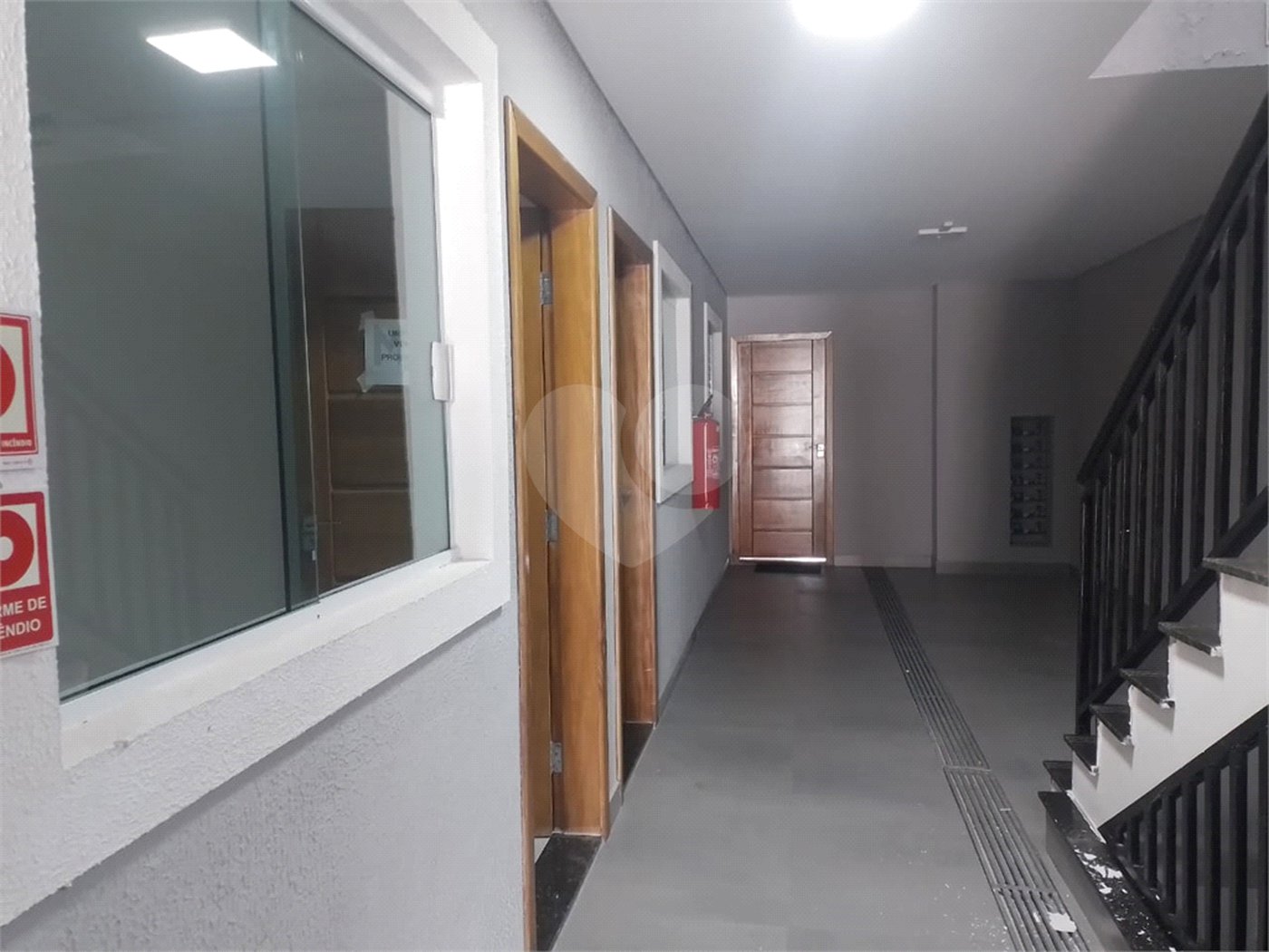 Apartamento Novo com 2 Dormitórios, Elevador na Vila Gustavo. Aceita Pet.