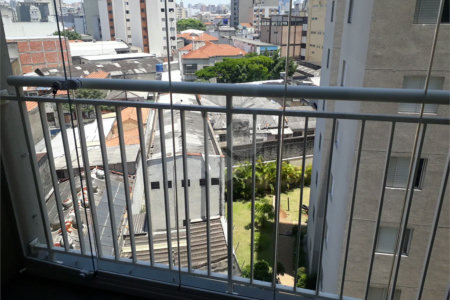Ótimo apartamento Na rua Newton Prado no Bom Retiro