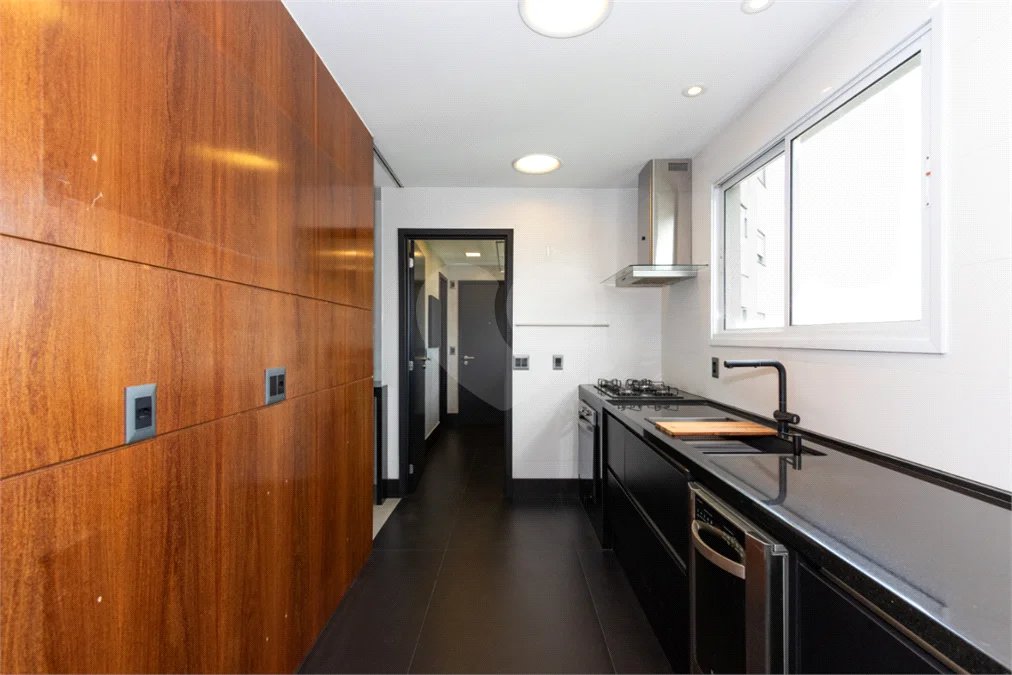 Vila Clementino - 161 m² | 2 dormitórios, com possibilidade de 3 | suíte master | 3 vagas | depósito