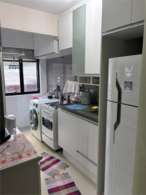 Apartamento à venda com 1 quarto, sendo 1 suíte, em Pinheiros, São Paulo - SP