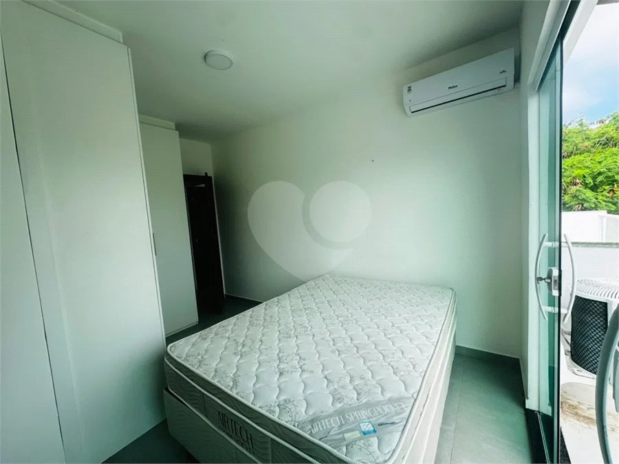 Casa para venda e locação anual com 3 quartos independente em São José em Búzios