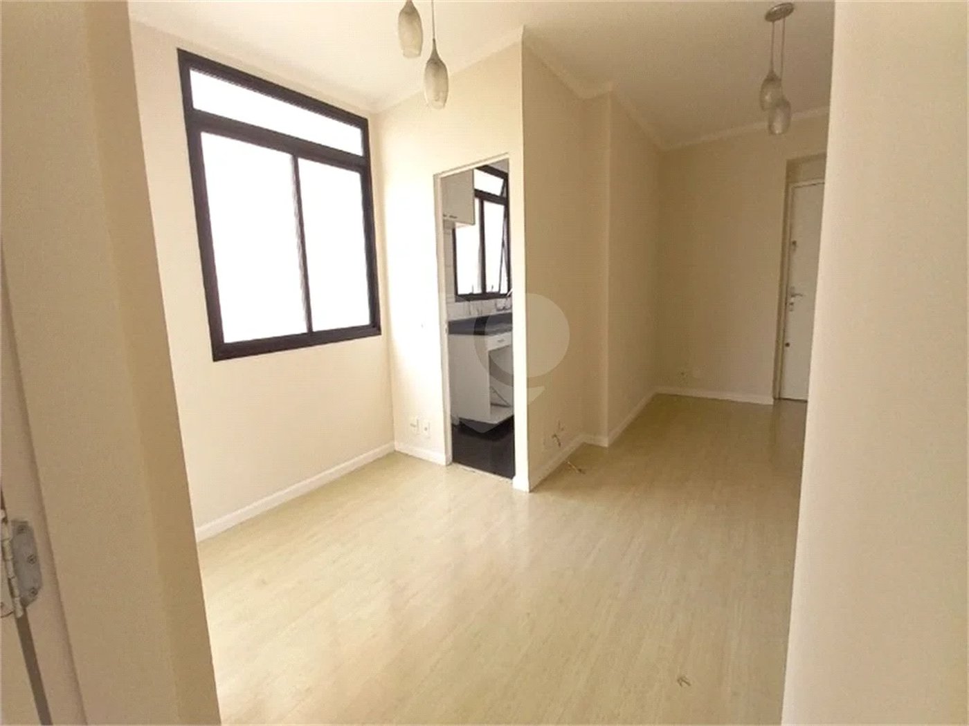 Excelente apartamento, 3 quartos e 2 vagas, para venda na Aclimação!