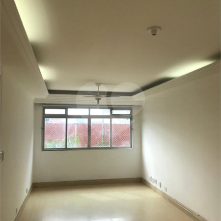 Espaço e Segurança no Bom Retiro: Apartamento de 100 m² com Infraestrutura Completa