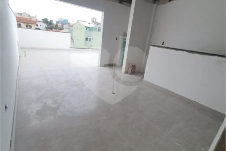 Cobertura com 100m² , 2 dormitórios , sendo 1 suíte , 1 vaga , à venda no bairro Campestre em Santo André.