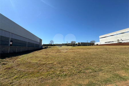 Terreno Comercial á venda em Parque tecnológico Damha II, em São Carlos.