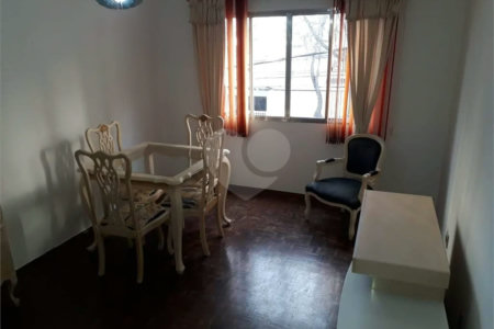 Apartamento para locação na Saúde de 80m² com 2 dormitórios.