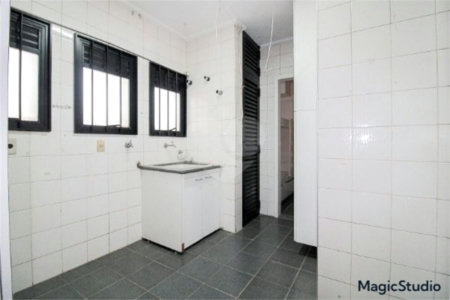 Apartamento com 150m², 3 dormitórios, sendo 1 suíte, 3 vagas de garagem, à venda no Tatuapé.