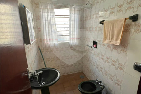 Casa residencial e comercial a venda com renda em Louveira-SP