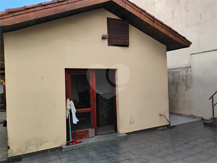 Vende-se ou Aluga-se Casa com 400 m2 na Vila Mascote