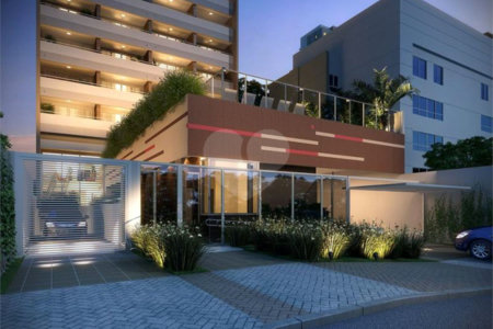 Studio à venda com 39 m² por 429 mil reais a 650 metros da estação Anhangabaú do metrô.
