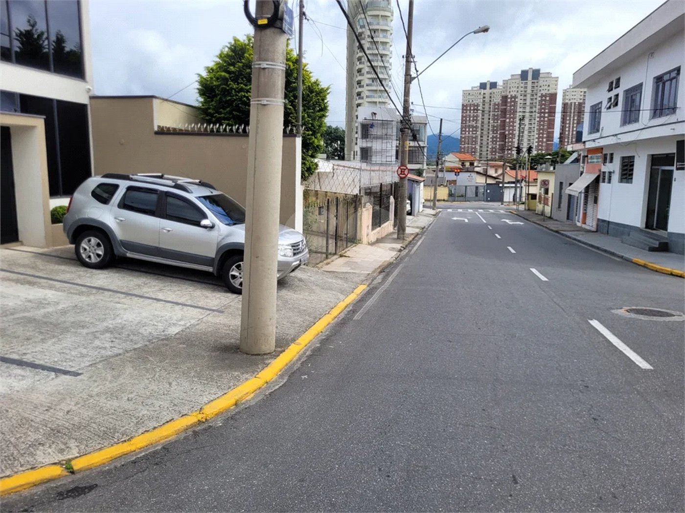 Ponto Comercial 200 m² 4 salas Jardim Armênia - Mogi das Cruzes SP