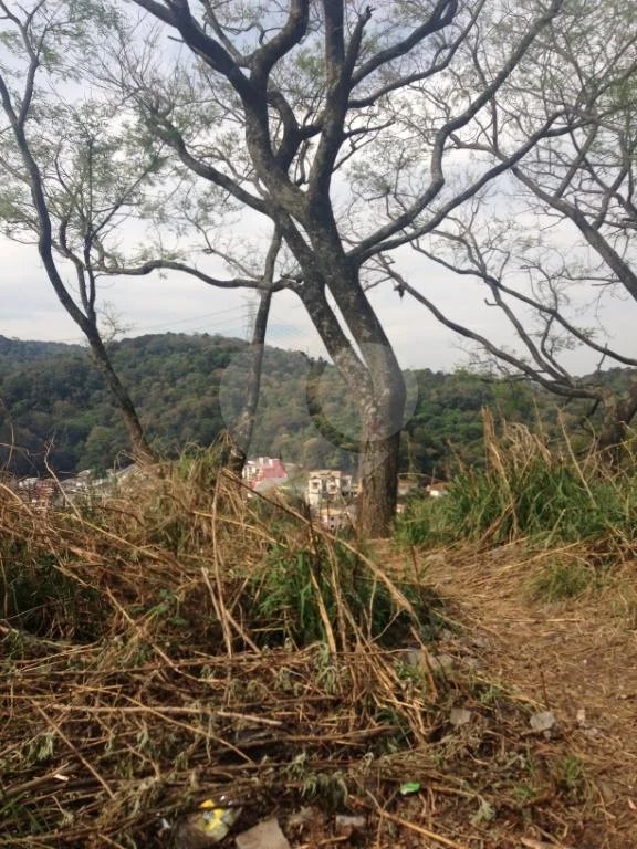 Loteamento à venda no condomínio xxxx, São Paulo - SP