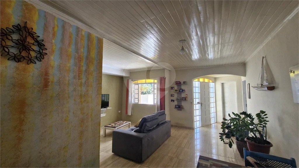 Casa à venda – Chácaras Maringá