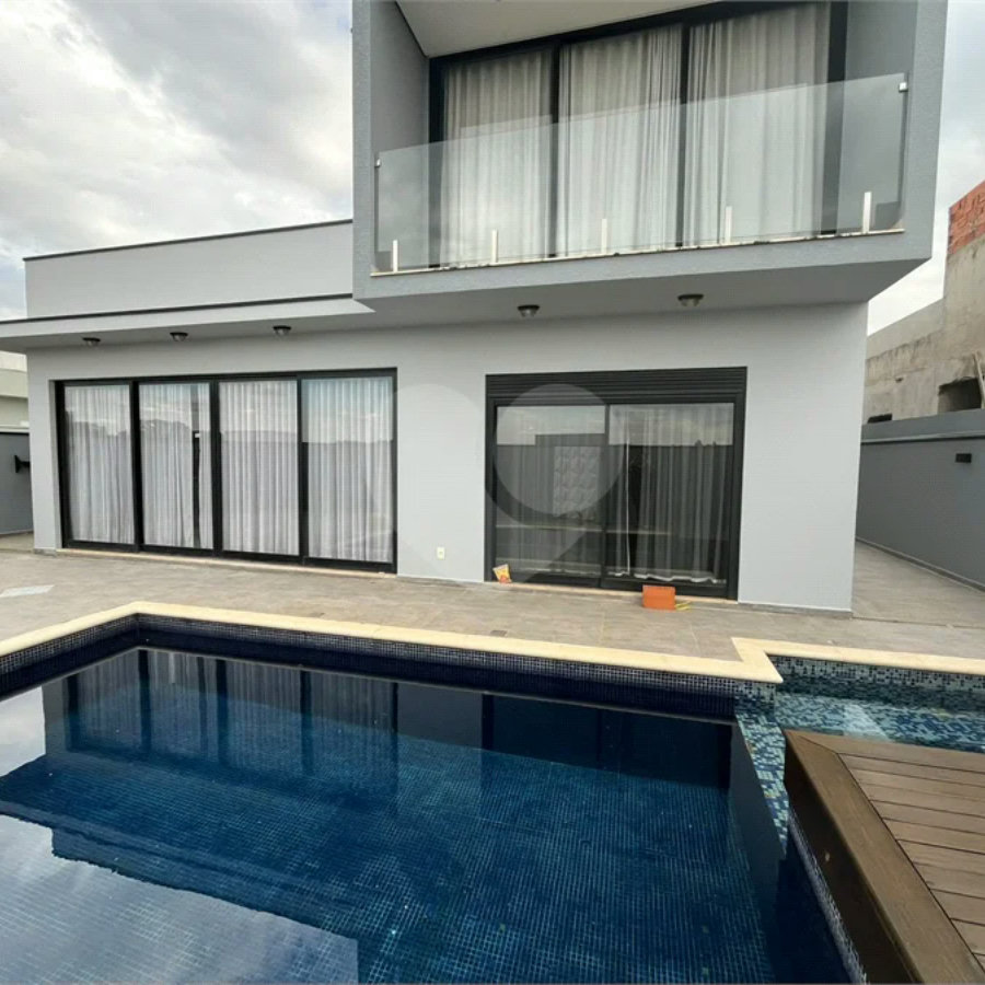 Casa de Alto Padrão à Venda – Condomínio Terra Magna | Indaiatuba/SP - Sofisticação, conforto e funcionalidade. Este magnífico sobrado possui 300 m² de área construída em um terreno de 420 m², com ambientes amplos, integrados e acabamentos de alto padrão. Destaques do imóvel - 4 dormitórios, sendo 3