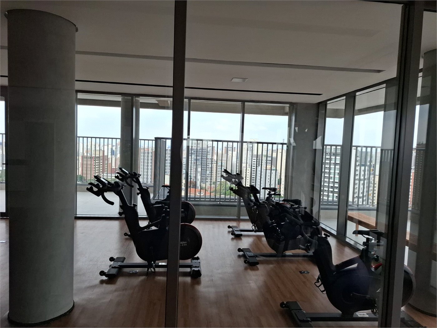 Studio na 24m² Vila Mariana