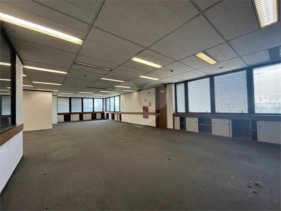 Laje Corporativa à Venda Centro Empresarial Transatlântico