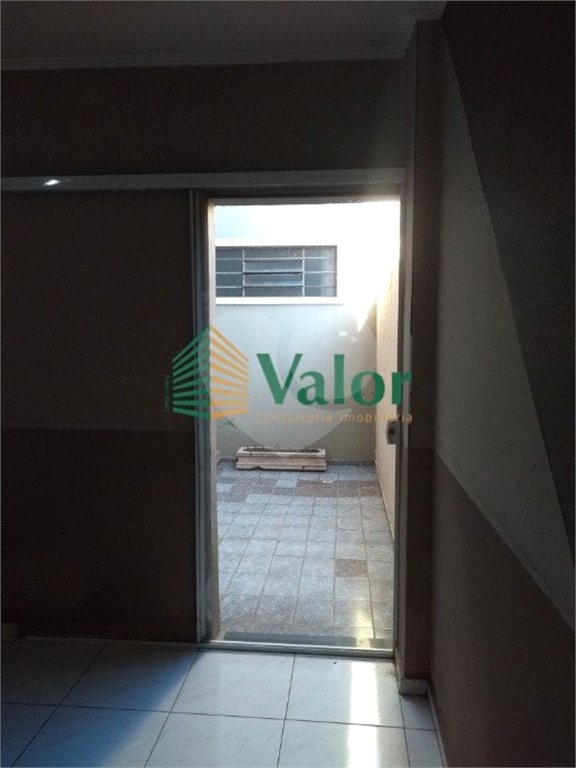 Casa Residencial Parque Santa Felícia Jardim á venda.