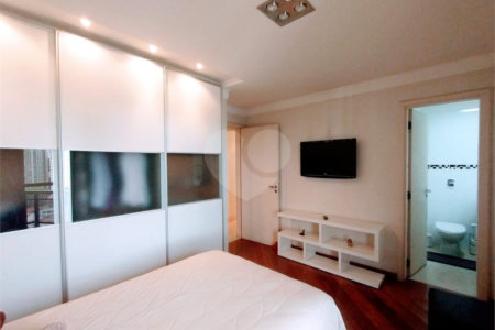 Apartamento para venda na Mooca com 4 suítes, 5 vagas. Condomínio Europa Cicero.