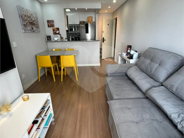 Apartamento à venda com 3 quartos, sendo 1 suíte,  em Vila Maria, São Paulo, SP