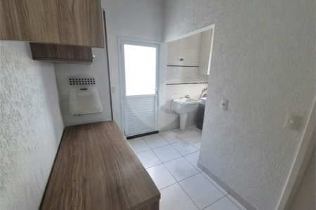 Belíssima Residência de 267 m² com Lazer Privativo no Condomínio Terras do Oriente – Valinhos