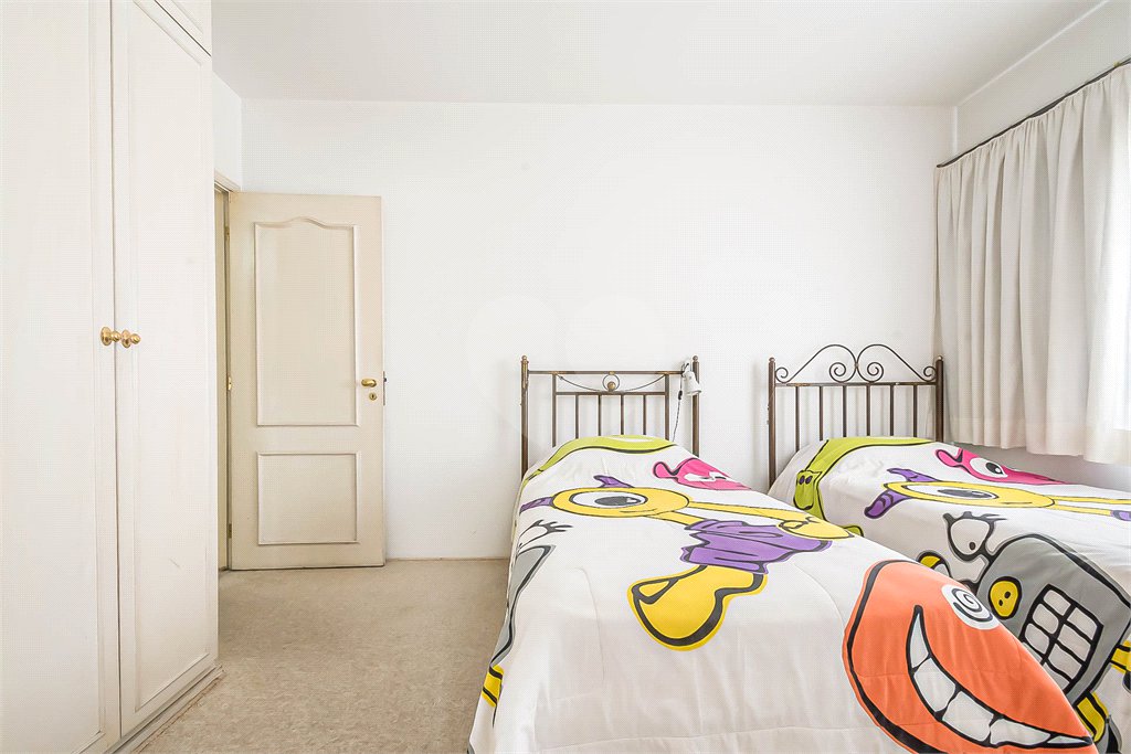 Apartamento à venda no Campo Belo 4 dormitórios 3 vagas