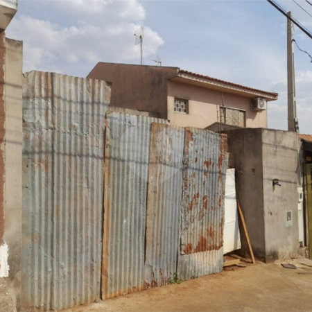 Casa em Construção à Venda no Bairro Romeu Tortorelli